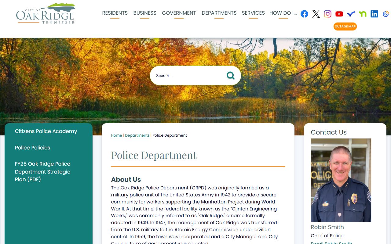 Oak Ridge Police Department website showing records and contact information for booking releases